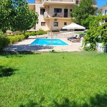 Apartament Elena's Summer House Marandokhórion