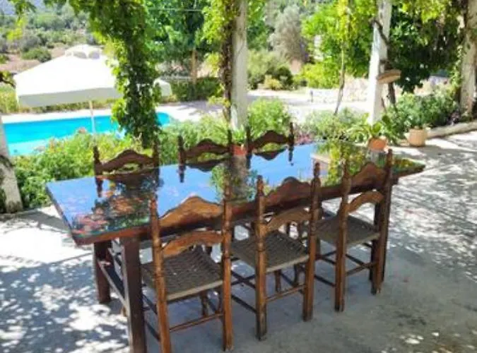 Elena's Summer House Apartament